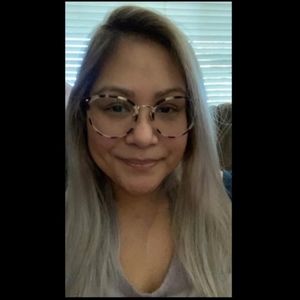 Meet your Posher, Belle